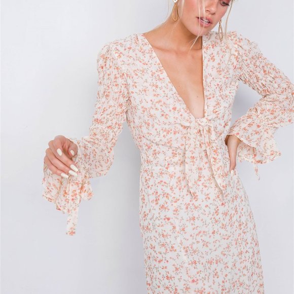 Romantic Puff Sleeve Midi - Picture 2 of 3